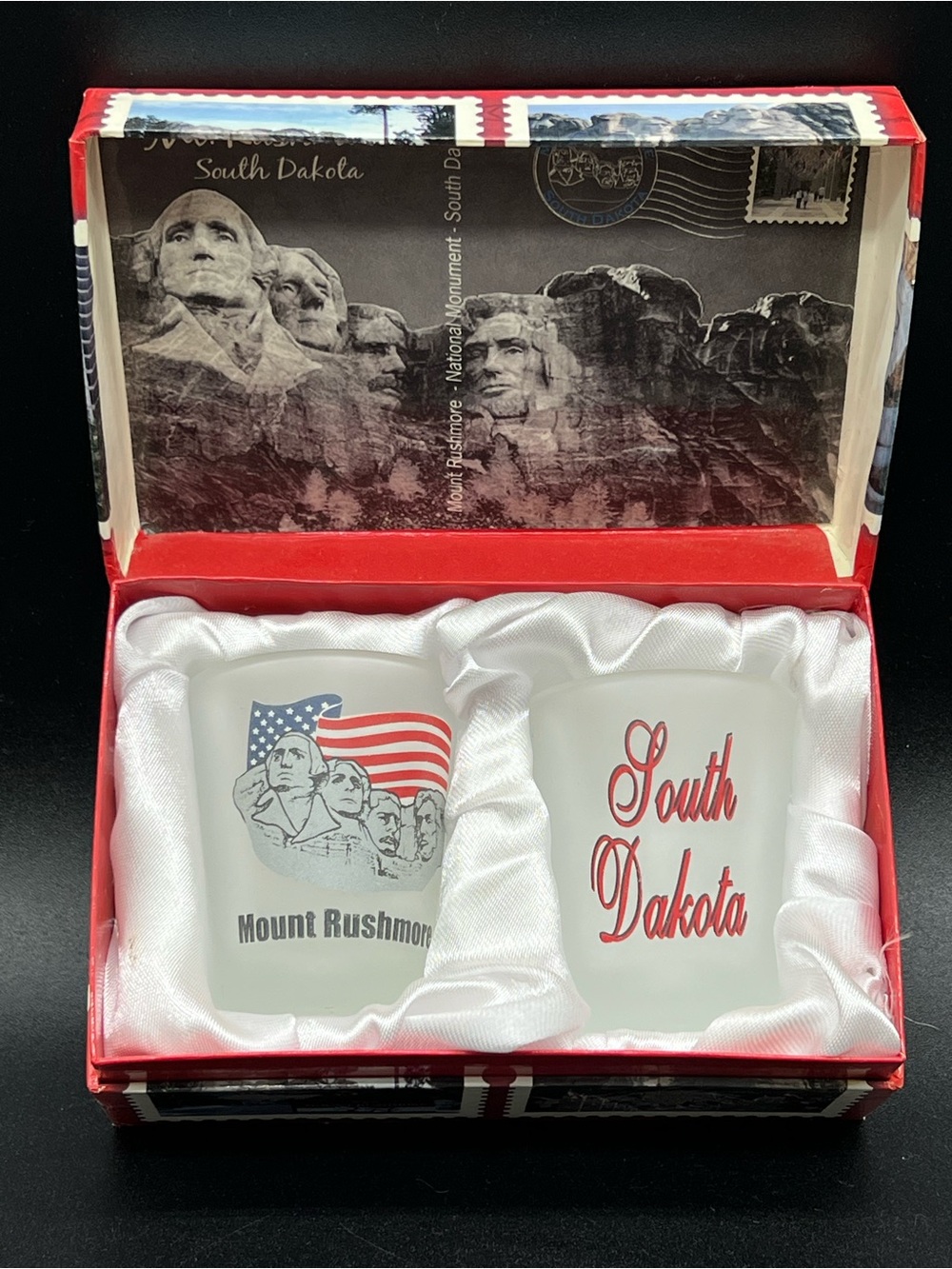 Mount Rushmore South Dakota Frosted Shot Glass Set of 2 w/ Original Gift Box